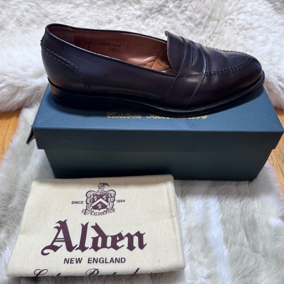 Alden Men’s Dark Brown Leather Full Strap Slip-On Loafers Size 10.5C - Picture 5 of 11